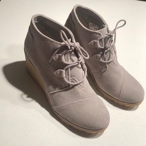 Toms Sneaker Wedges Gray sz W 11